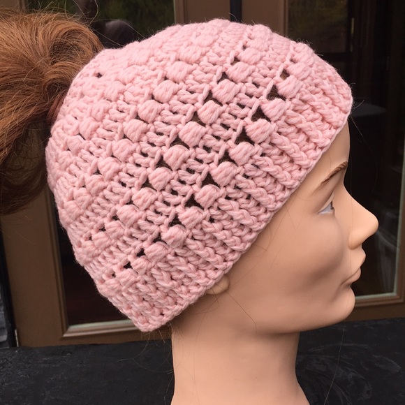 Messy Bun Hat/Toque - Picture 1 of 4